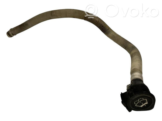 Washer fluid pipe(s) for the front window