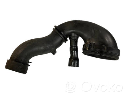 Gaisa caurule uz turbīnu