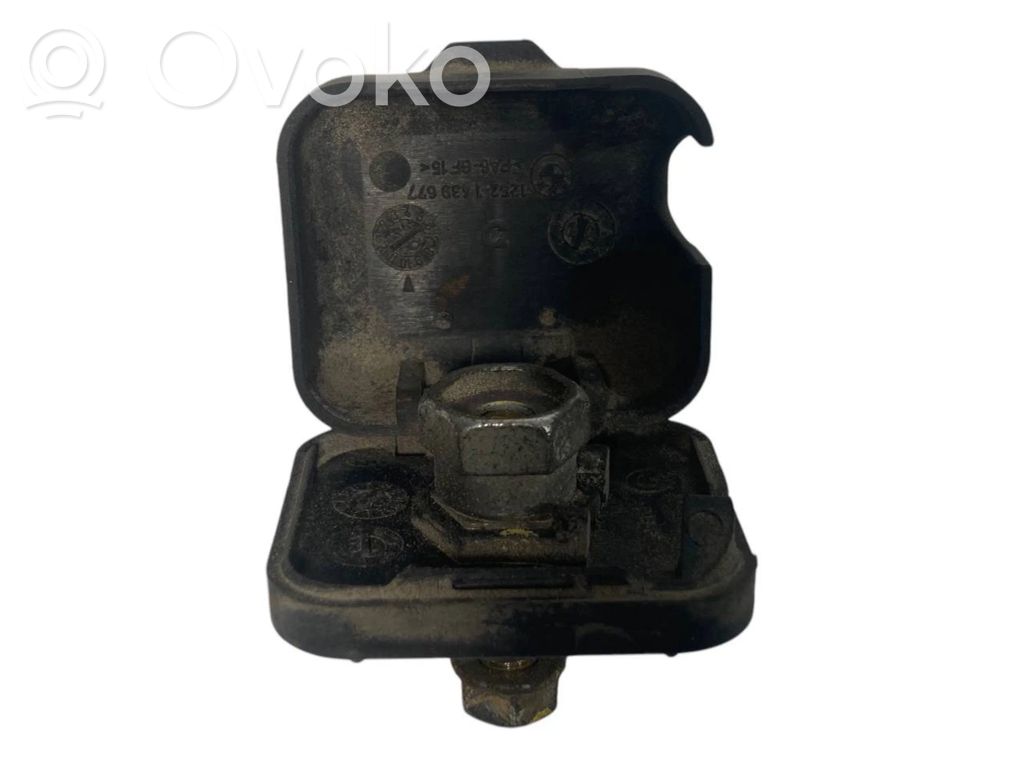 Plusa vadu savienošanas mezgls