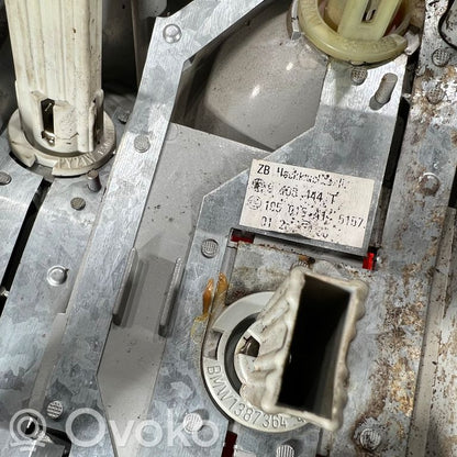 Aizmugurējo lukturu komplekts