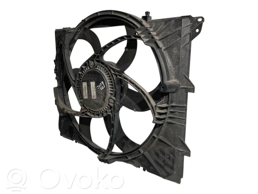 Elektrisks radiatoru ventilators