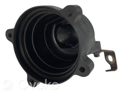 Cita veida dzinēja nodalījuma detaļa