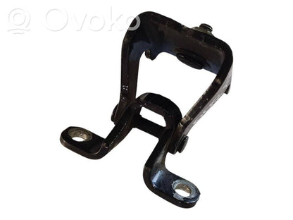 Aizmugurējā pārsega eņģe (-ess)