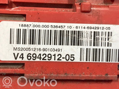 Plusa vadu savienošanas mezgls