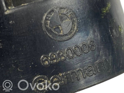 Cita veida salona detaļa