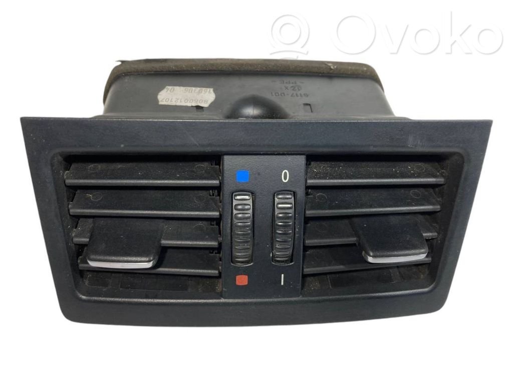 Aizmugurējā gaisa - ventilācijas reste