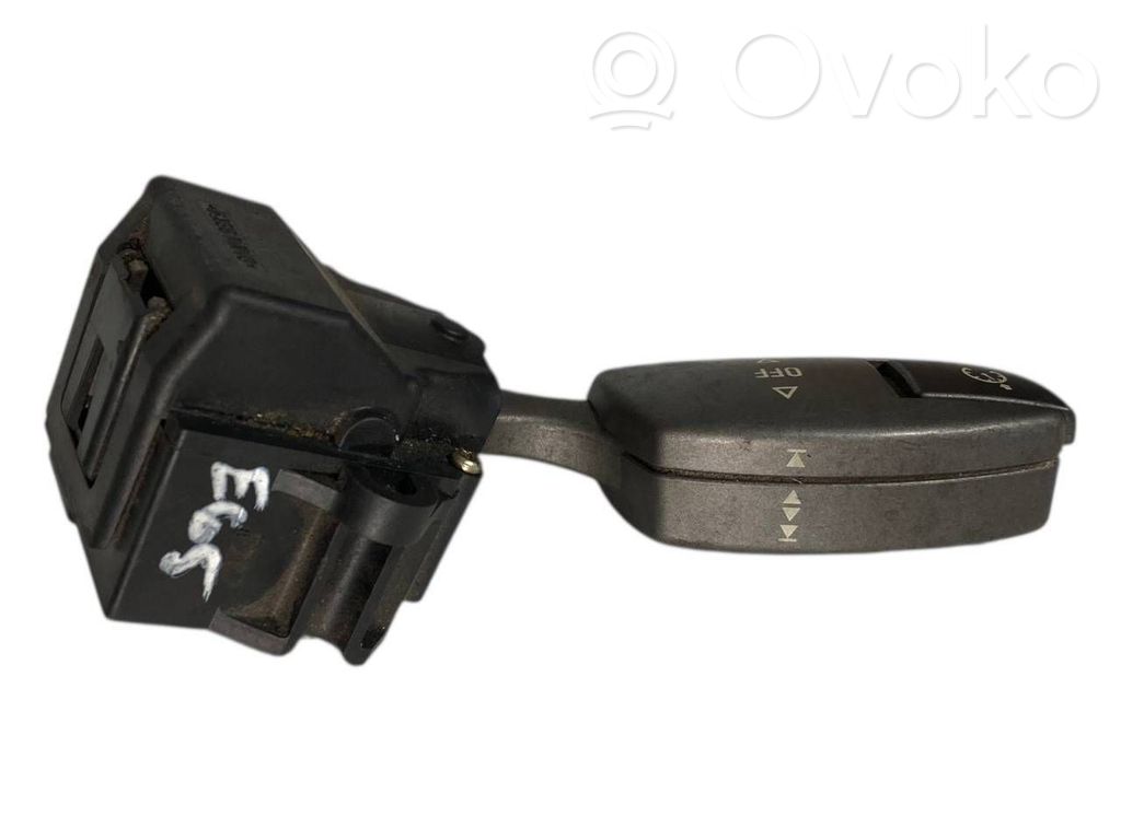 Kruīza kontroles (autopilota) sviria