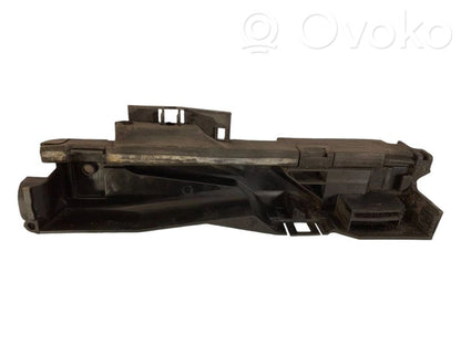 Radiatora (-u) turētājs / kronšteins