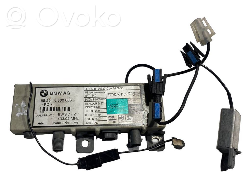 Antenna amplifier