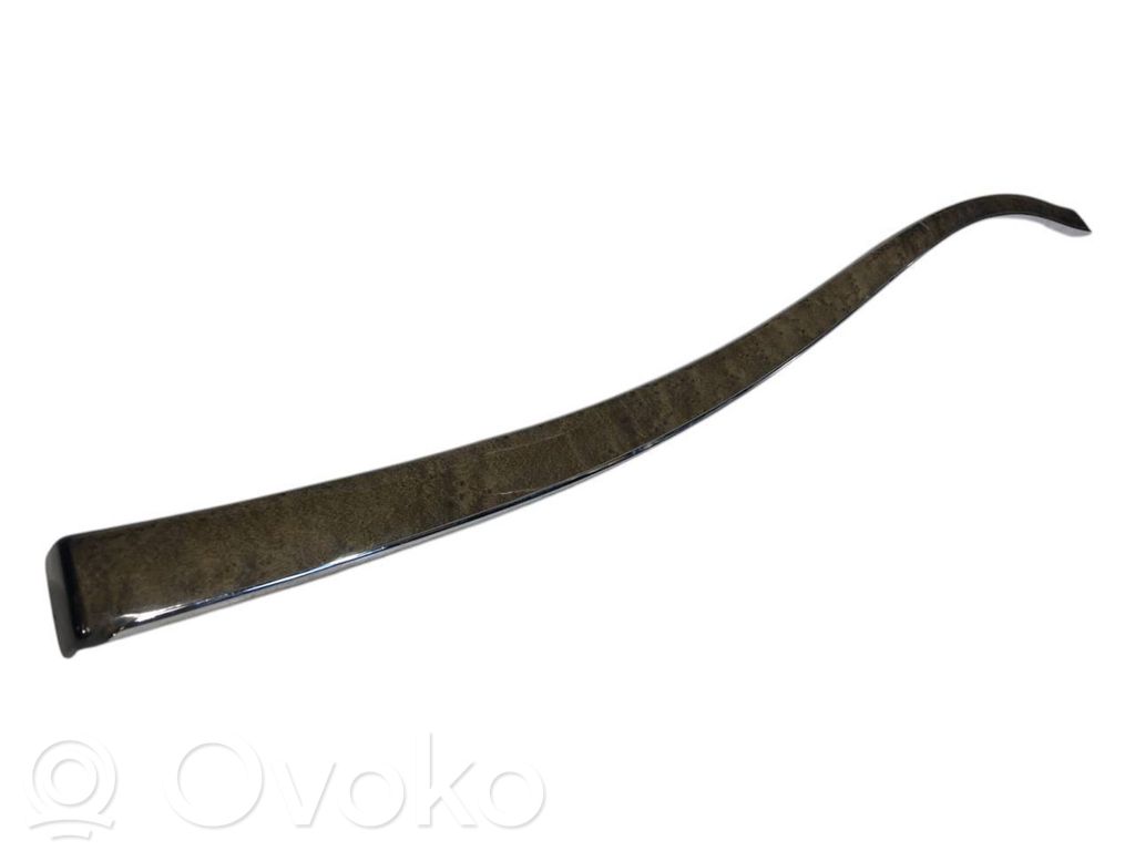 Salona dekoratīvās apdares komplekts