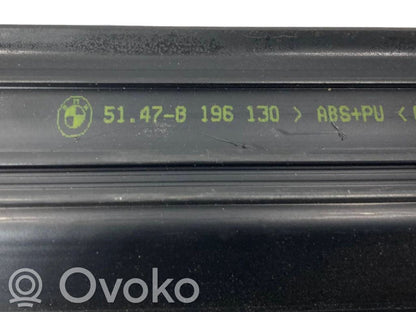 Priekšējā sliekšņa dekoratīvā apdare (iekšējā)