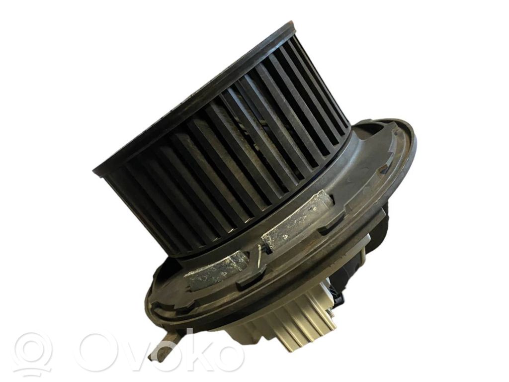 Mazā radiatora ventilators