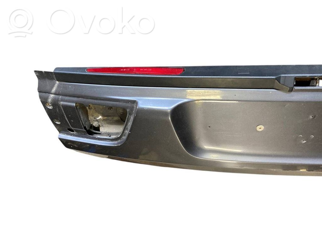 Aizmugurējais pārsegs (bagāžnieks)