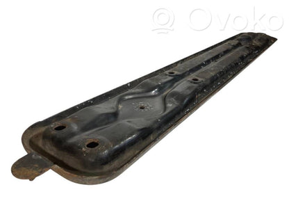 Izpūtēja turētājs