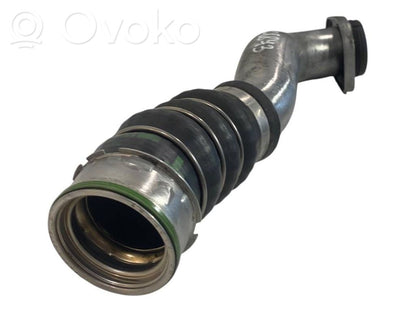 Interkūlera šļūtene (-es) / caurule (-es)