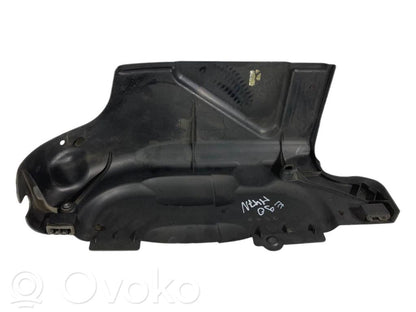 Dzinēja pārsegs (dekoratīva apdare)