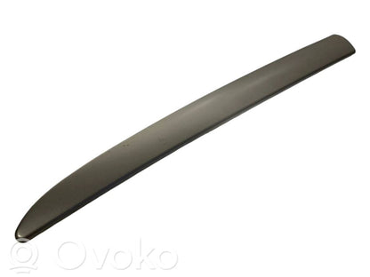 Украшение спины