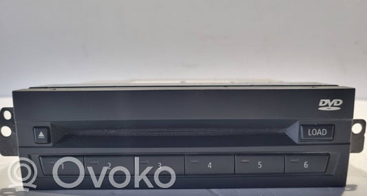 Radio / CD/DVD player / navigation