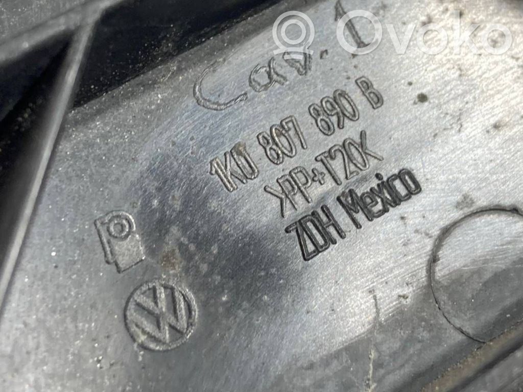 Priekšpusē bampera turētājs