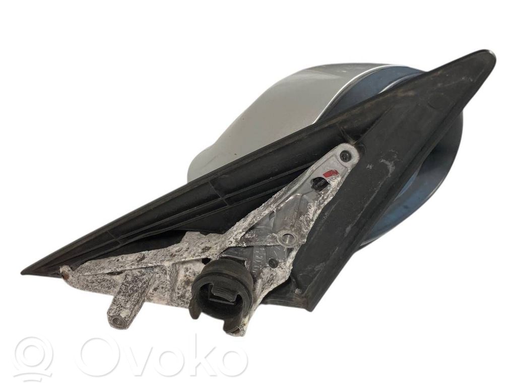 Mirror (electrically controlled)