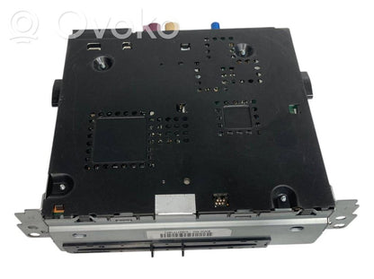 Radio / CD/DVD player / navigation