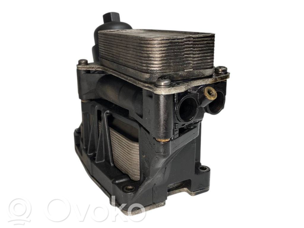 Eļļas filtra turētājs / dzesētājs