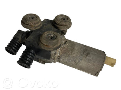 Apsildes radiatora vārsts (-i)