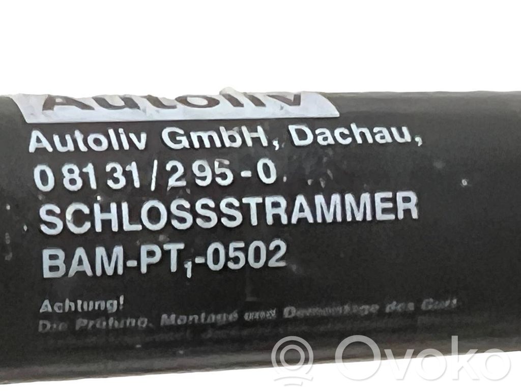 Priekšējās jostas sprādze