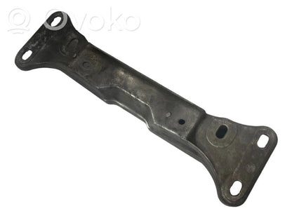 Transmission mounting bracket