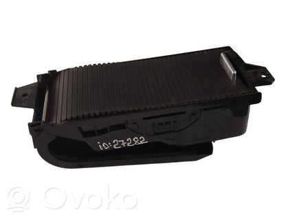 Mantu nodalījums centrālā konsole