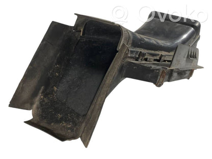 Brake cooling air duct