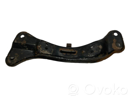 Кронштейн крепления трансмиссии