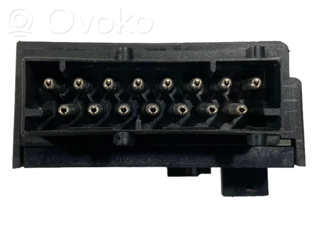 Sēdekļu regulēšanas slēdzis (-i)