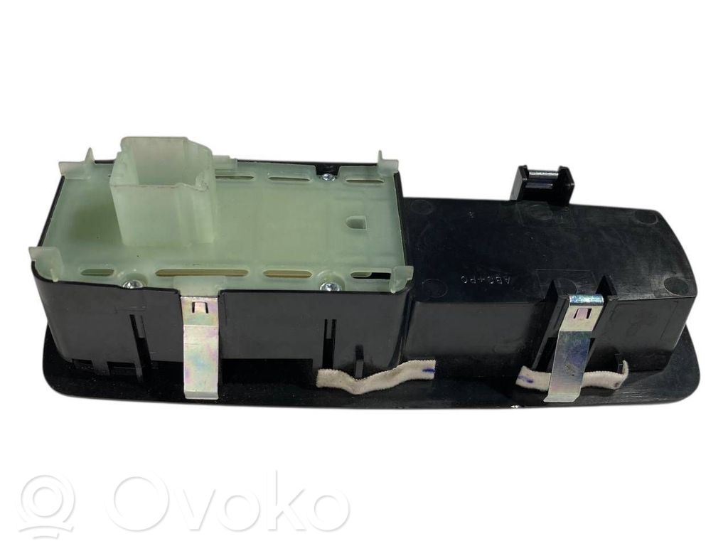 Elektrisko logu slēdzis