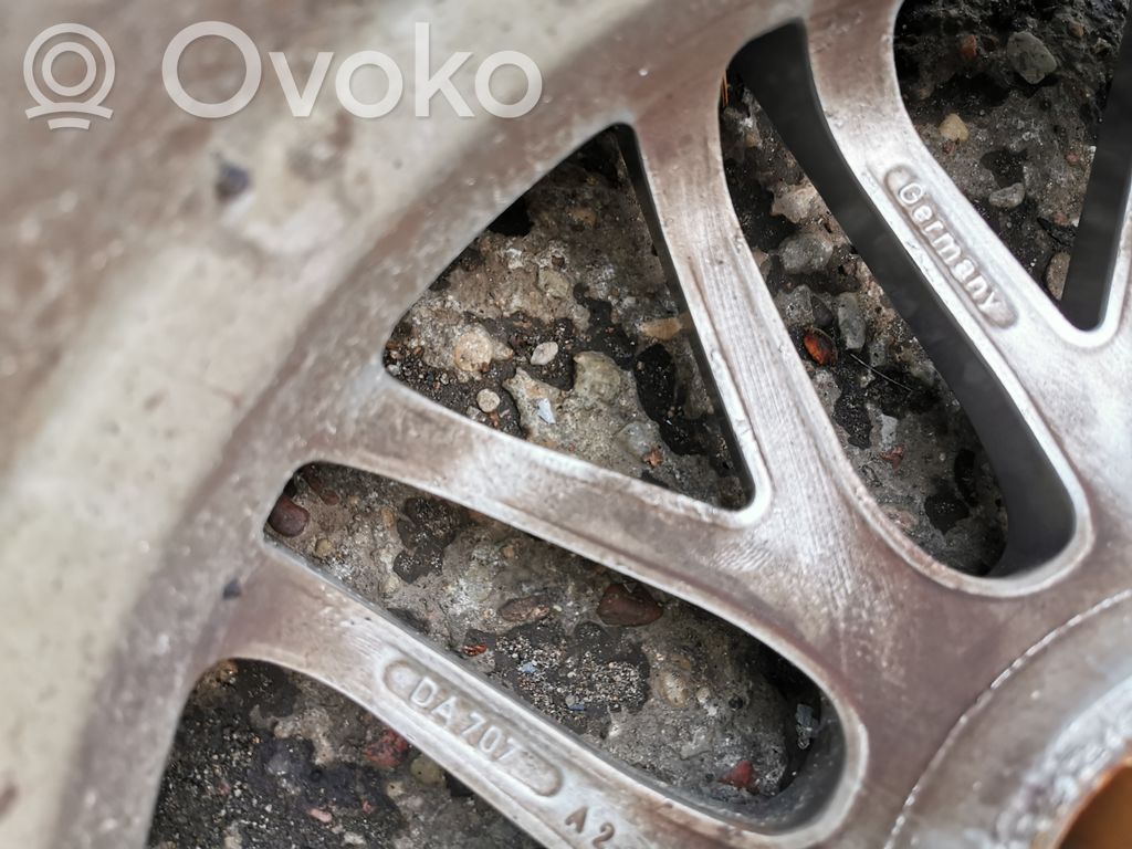 R 17 алюминиевый - литой диск(и)