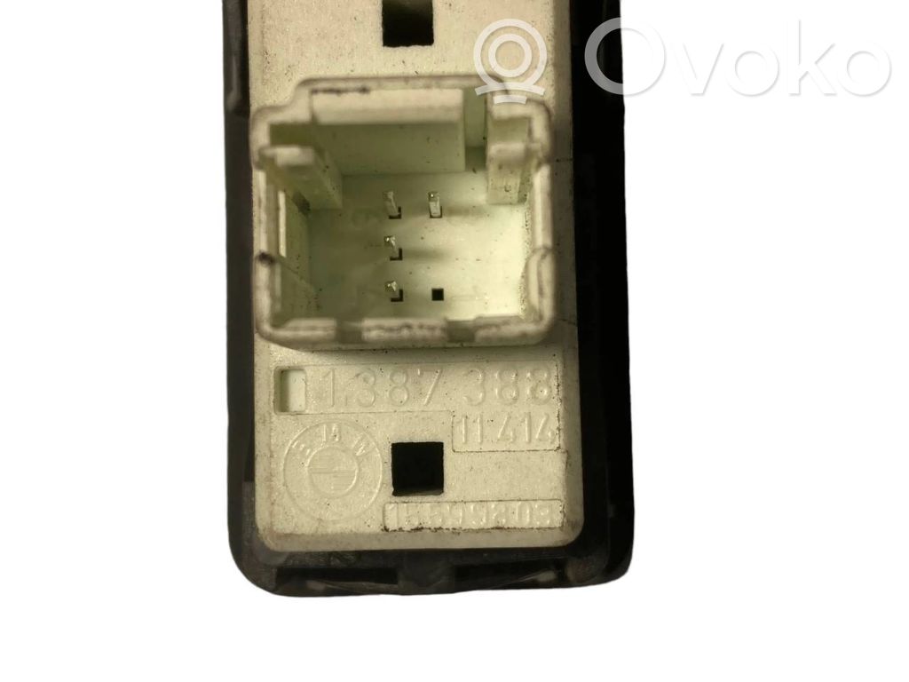 Elektrisko logu slēdzis