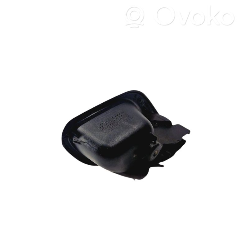 Internal opening handle
