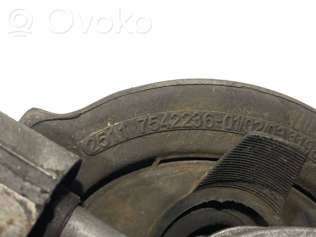 Switching mechanism (sliding mechanism)