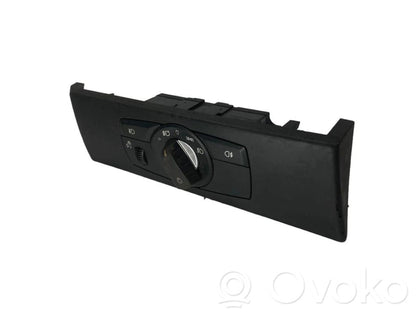 Headlight switch