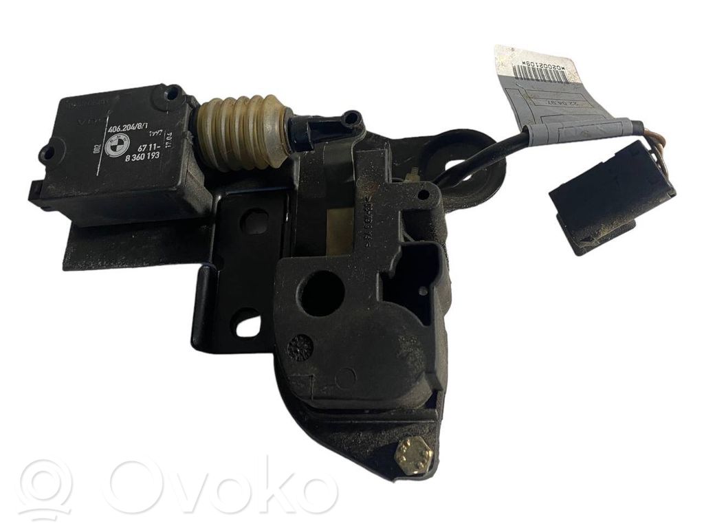 Rear window lock