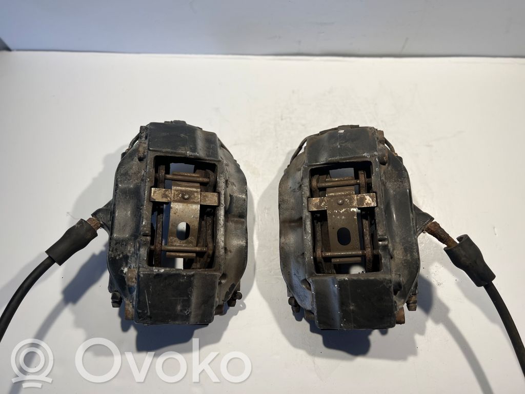 Priekšējais suports