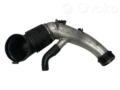 Šļūtene (-es) / caurule (-es)