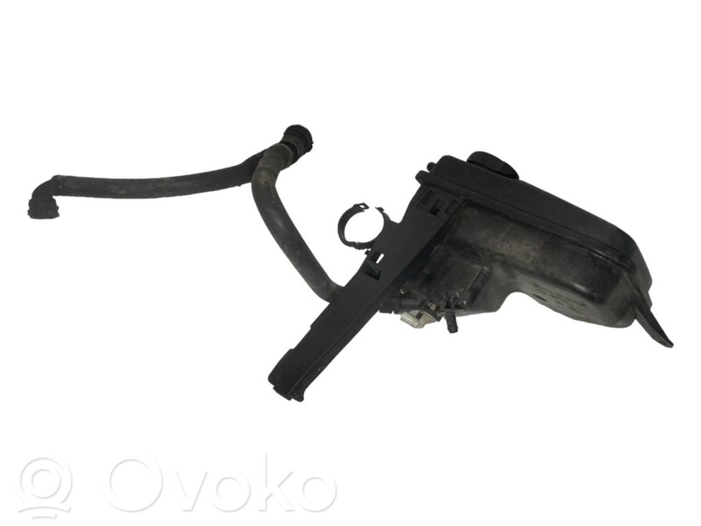 Dzesēšanas šķidruma izplešanās tvertne