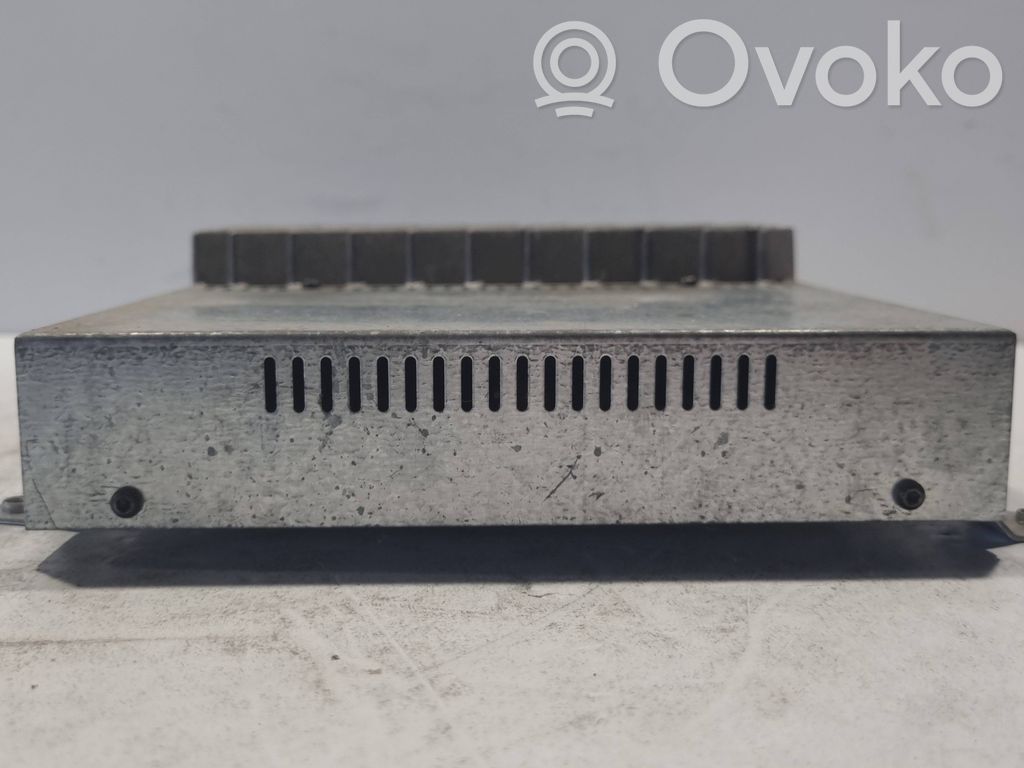 Sound amplifier