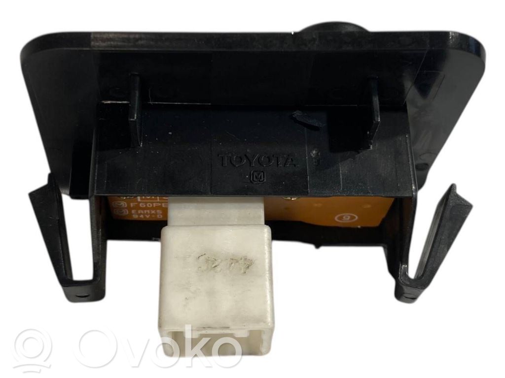 Paneļa apgaismojuma regulēšanas slēdzis