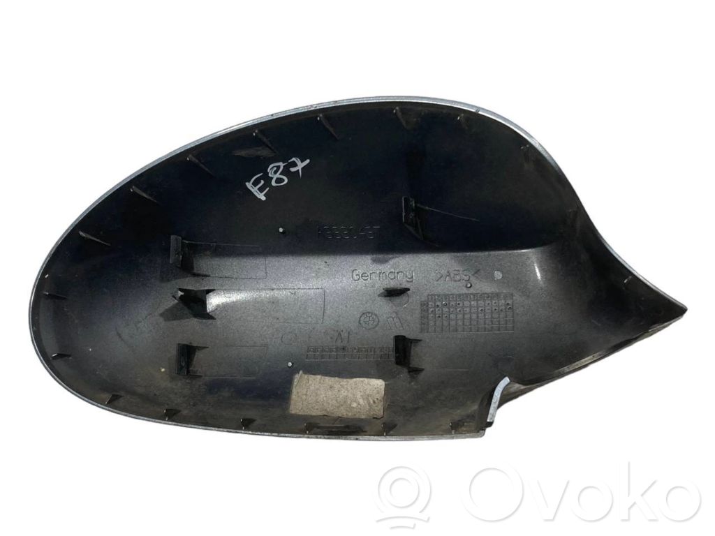 Spoguļa plastmasas dekoratīvā apdare