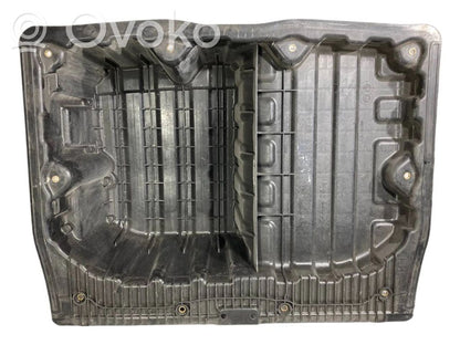 Mantu nodalījums stumbrs