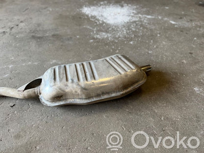 Aizmugurējais izpūtēja bundulis