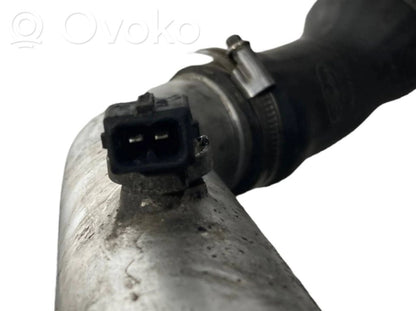 Шланг(и)/труба(ы) интеркулера