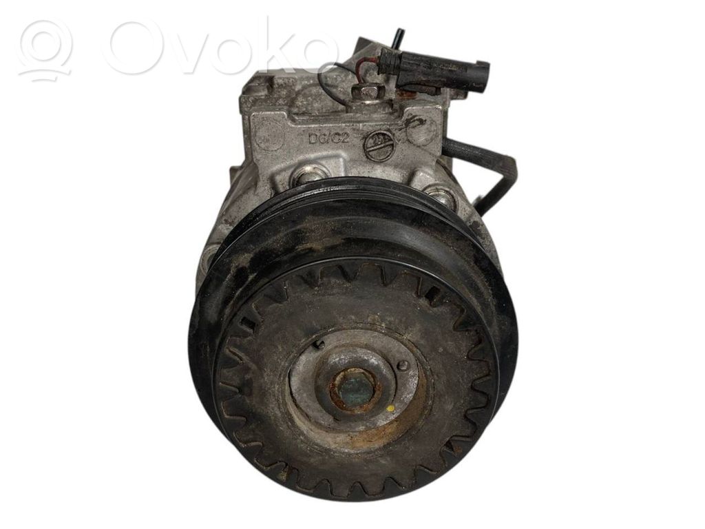 Air conditioner compressor (pump)